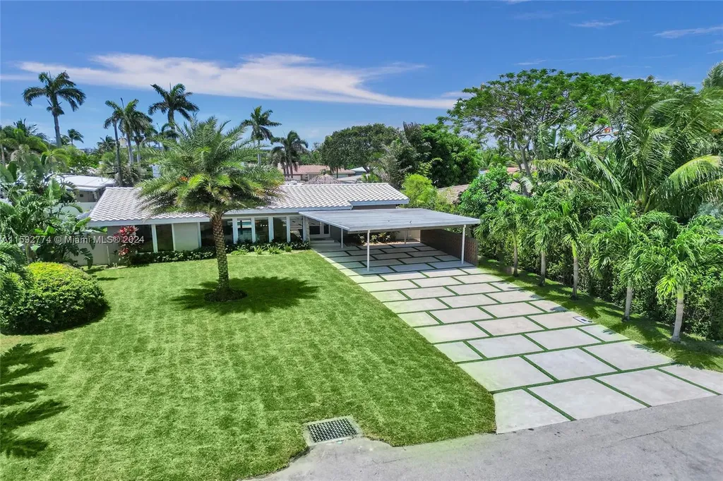 2620 SE 5th Street Pompano Beach FL 33062