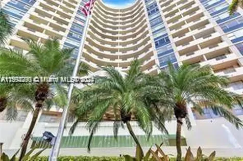3180 S Ocean Drive Hallandale Beach FL 33009