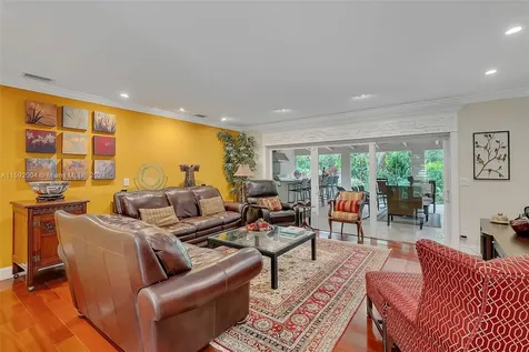 15820 SW 85th Avenue Palmetto Bay FL 33157