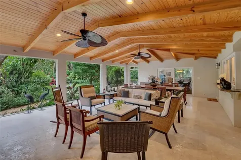 15820 SW 85th Avenue Palmetto Bay FL 33157