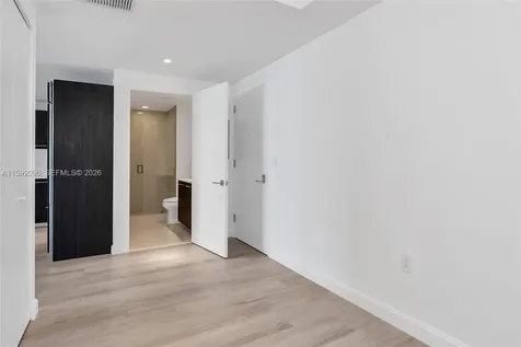 45 SW 9th Street Miami FL 33130