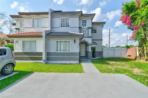 13688 SW 264th Terrace Homestead FL 33032