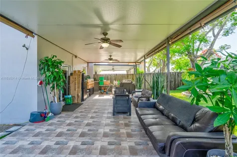 13688 SW 264th Terrace Homestead FL 33032