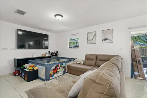 13688 SW 264th Terrace Homestead FL 33032