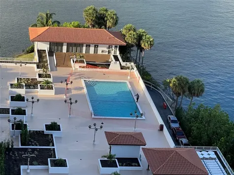 290 174th Street Sunny Isles Beach FL 33160