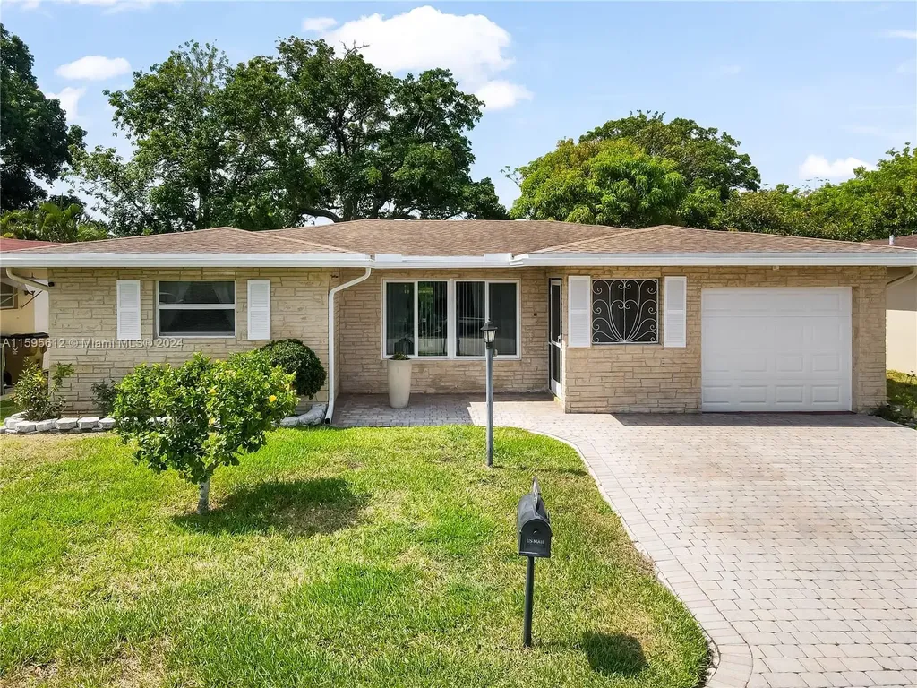 1220 NW 48th Place Deerfield Beach FL 33064