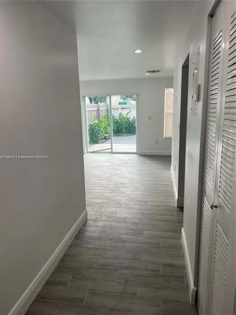 2050 SW 122nd Avenue Miami FL 33175
