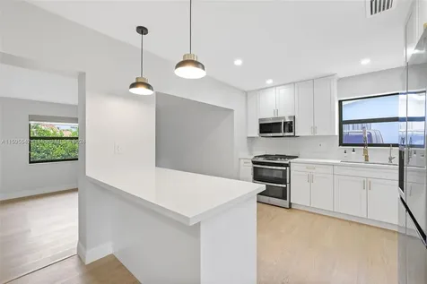 11040 SW 60th Street Miami FL 33173