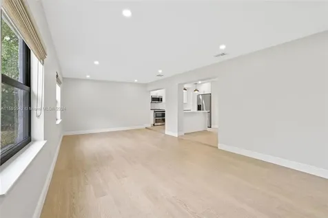 11040 SW 60th Street Miami FL 33173