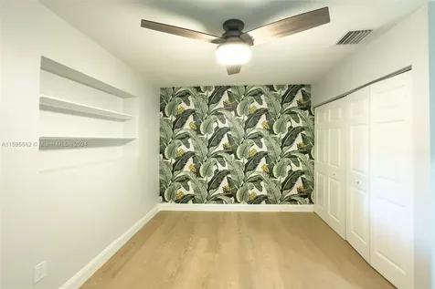 11040 SW 60th Street Miami FL 33173