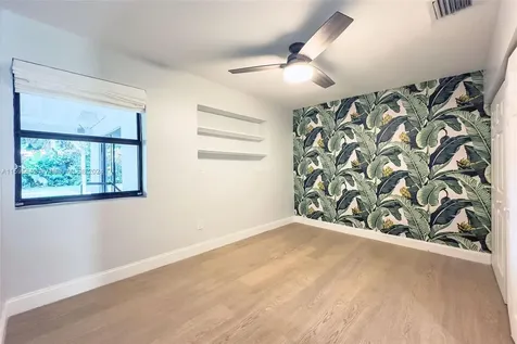 11040 SW 60th Street Miami FL 33173