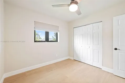 11040 SW 60th Street Miami FL 33173