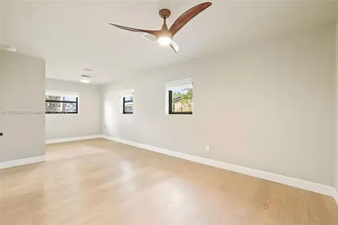 11040 SW 60th Street Miami FL 33173