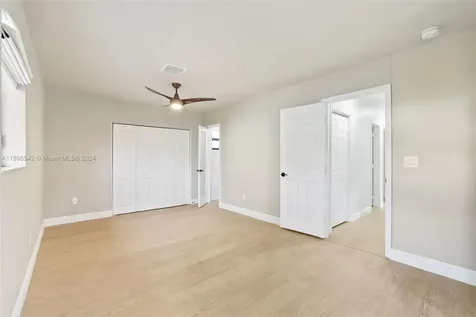 11040 SW 60th Street Miami FL 33173