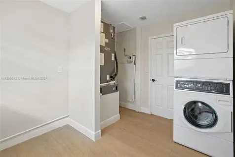 11040 SW 60th Street Miami FL 33173