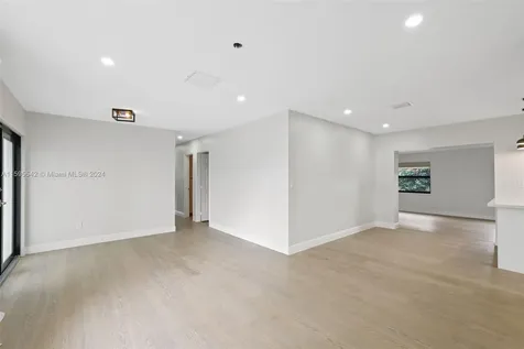 11040 SW 60th Street Miami FL 33173