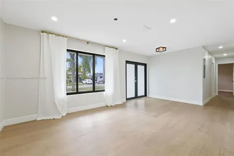 11040 SW 60th Street Miami FL 33173