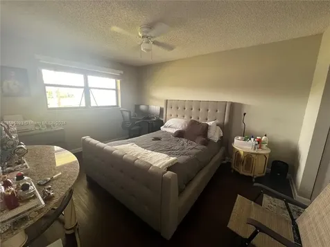 9909 Nob Hill Court Sunrise FL 33351