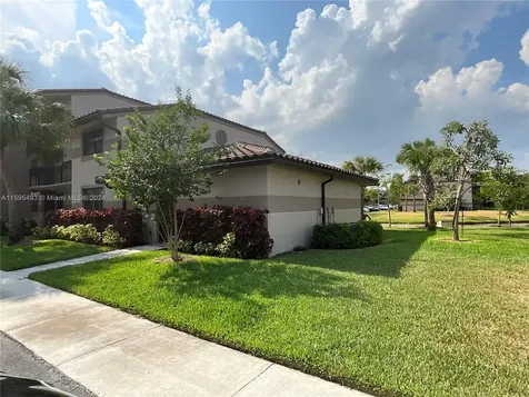 9909 Nob Hill Court Sunrise FL 33351