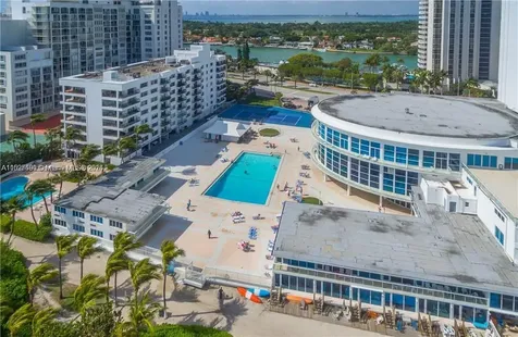 5445 Collins Avenue Miami Beach FL 33140