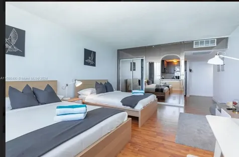 5445 Collins Avenue Miami Beach FL 33140