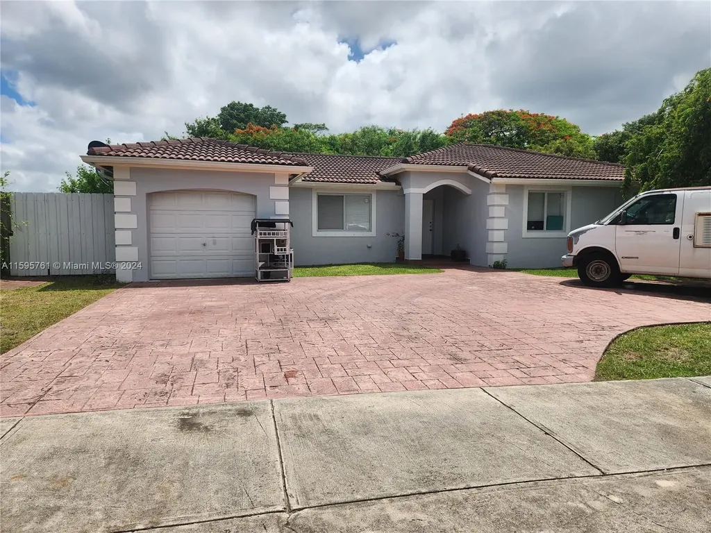 22352 SW 123rd Drive Miami FL 33170