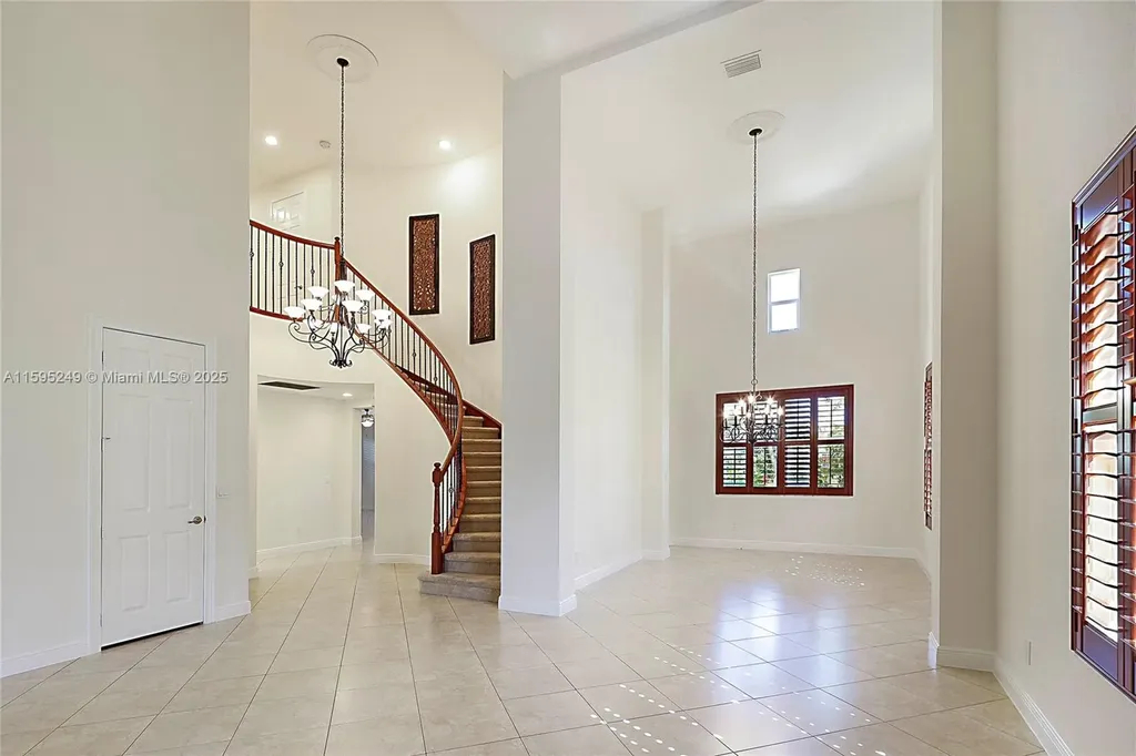 152 Umbrella Place Jupiter FL 33458