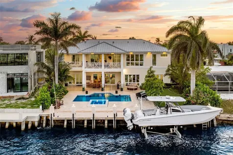 2726 SE 11th Street Pompano Beach FL 33062