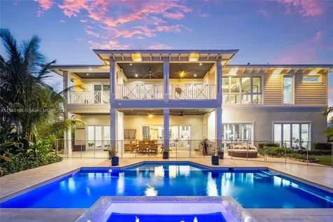 2726 SE 11th Street Pompano Beach FL 33062