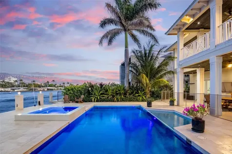 2726 SE 11th Street Pompano Beach FL 33062