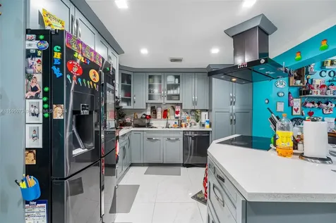1651 NW 111th Street Miami FL 33167