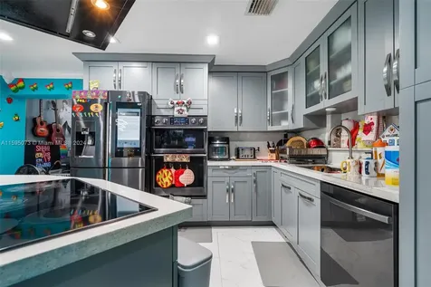 1651 NW 111th Street Miami FL 33167
