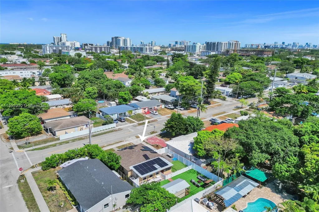 528 N 24th Avenue Hollywood FL 33020