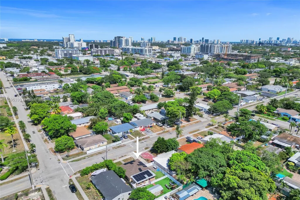 528 N 24th Avenue Hollywood FL 33020