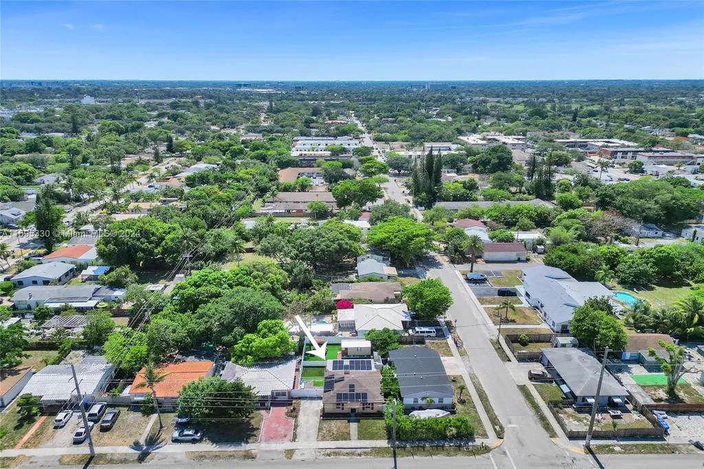 528 N 24th Avenue Hollywood FL 33020