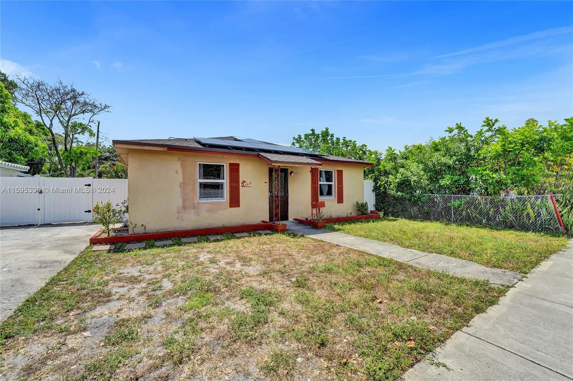 528 N 24th Avenue Hollywood FL 33020