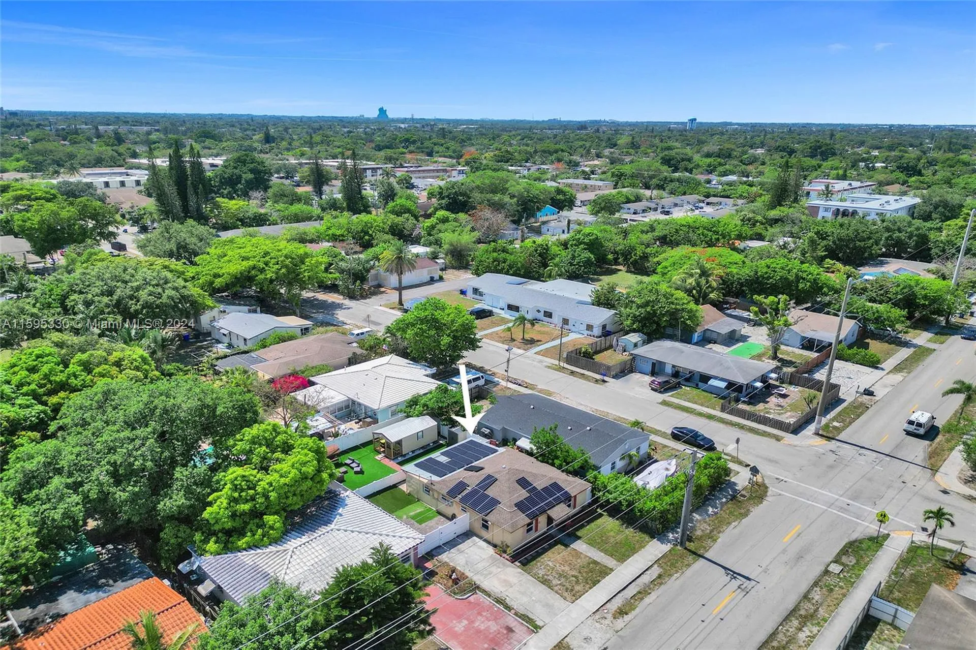 528 N 24th Avenue Hollywood FL 33020