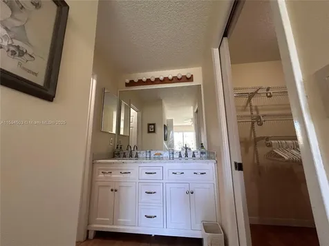 1102 Duncan Circle Palm Beach Gardens FL 33418