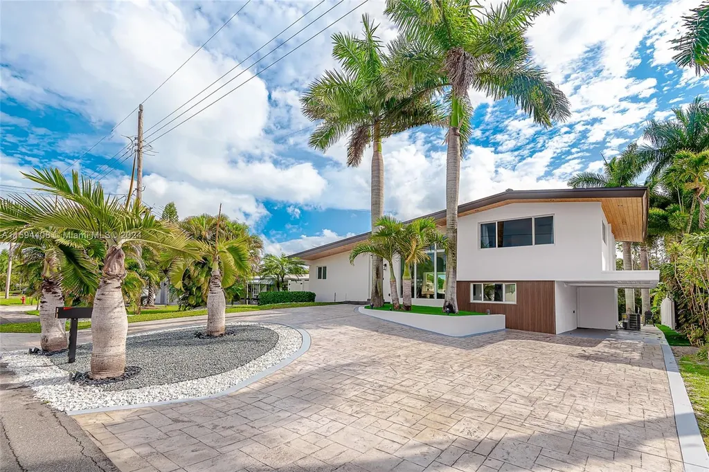 2436 Okeechobe Fort Lauderdale FL 33312