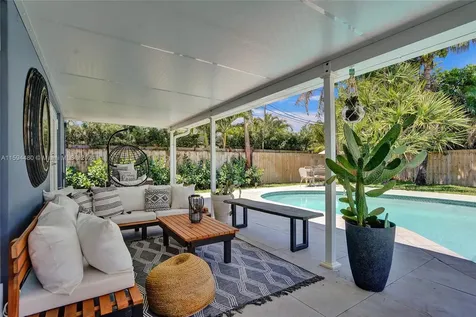 2624 NE 26th Place Fort Lauderdale FL 33306