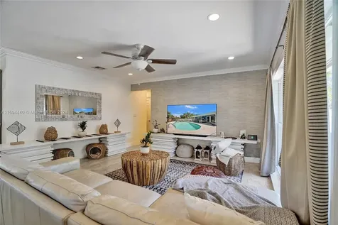 2624 NE 26th Place Fort Lauderdale FL 33306