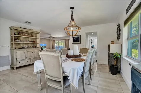 2624 NE 26th Place Fort Lauderdale FL 33306