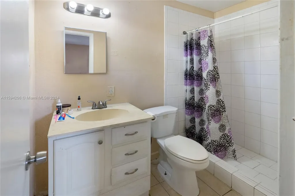 1440 NW 20th St, Unit B Fort Lauderdale FL 33311