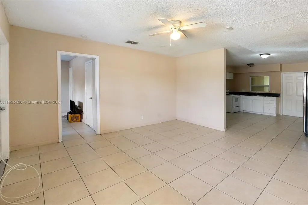 1440 NW 20th St, Unit B Fort Lauderdale FL 33311