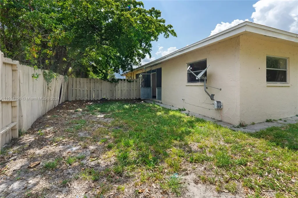 1440 NW 20th St, Unit B Fort Lauderdale FL 33311