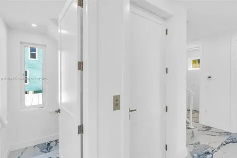 84 Coral Way Key Largo FL 33037