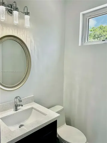 84 Coral Way Key Largo FL 33037