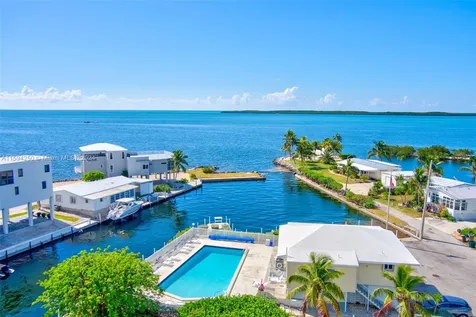 84 Coral Way Key Largo FL 33037