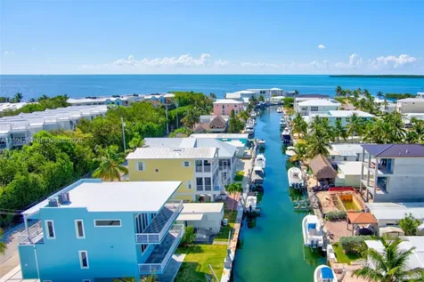 84 Coral Way Key Largo FL 33037