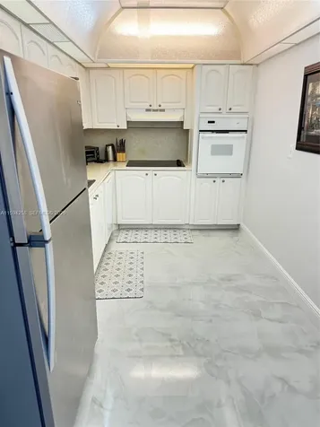 3901 S Ocean Drive Hollywood FL 33019